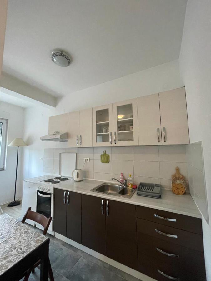 Апартаменты Apartman Zrinjski Мостар Экстерьер фото